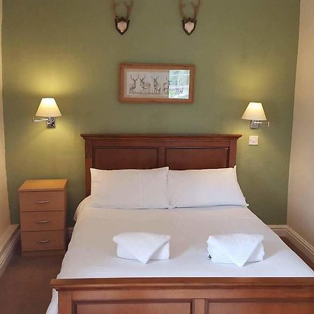 The Shady Oak B&B Whaley Bridge Bagian luar foto